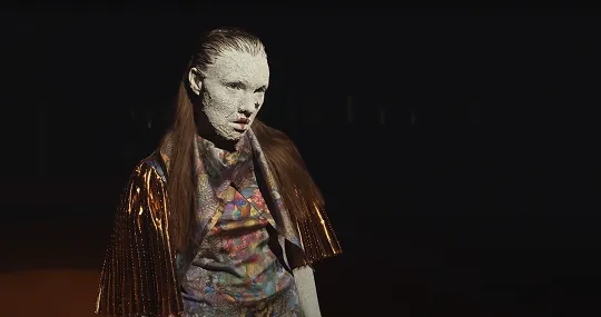 Silence Set’s you free gallery still 4